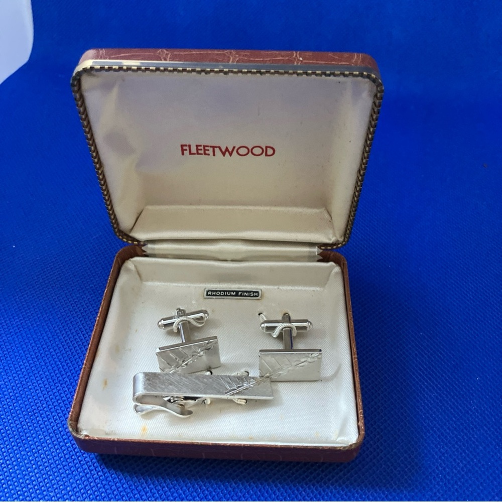 fleetwood rhodium finish cufflinks  vintage